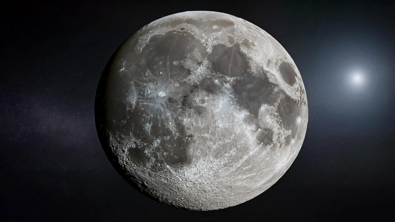 Ay’ın Gizemi Çözüldü: Dünya Benzeri Katı İç Çekirdek Keşfedildi!