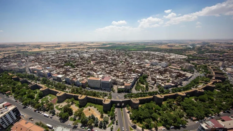 Diyarbakır’a Dev Sağlık Yatırımı Müjdesi: 2026 Programı Onaylandı!