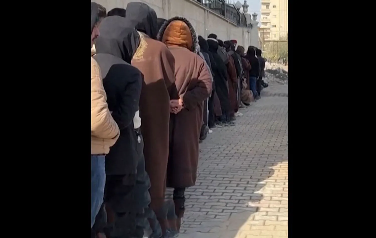 Rakka’da Kontrol Tamamen Değişti: DSG Çekildi, Silah Teslimatı Başladı