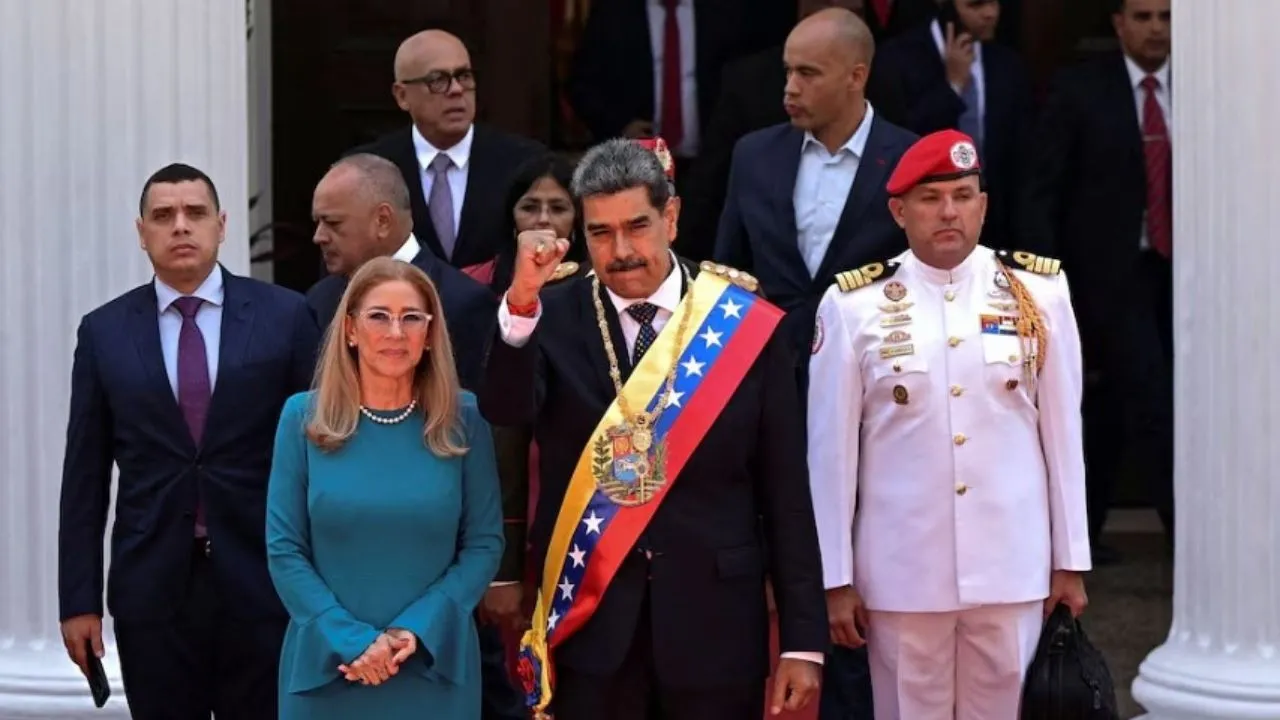 VENEZUELA’DA BİR DEVRİN SONU: 13 YILLIK MADURO DÖNEMİ BİTTİ