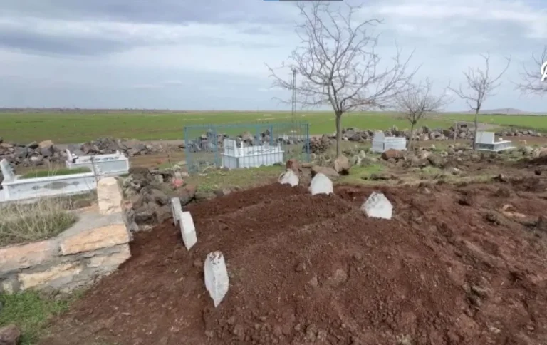 Çınar’da İftar Öncesi Facia: 3’ü Kardeş 5 Kişi Son Yolculuğuna Uğurlandı