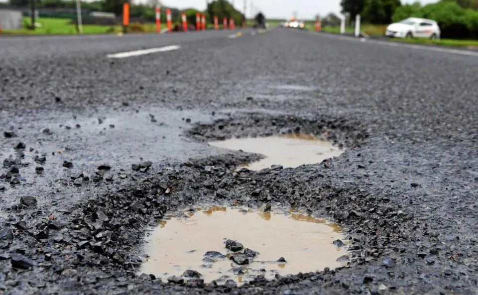 Emsal Karar: Bozuk Yolun Faturasını Belediye Ödedi!