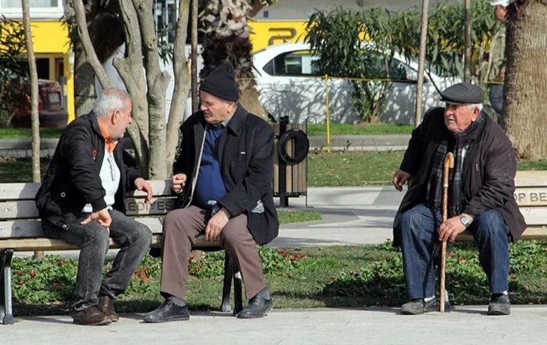 Diyarbakır’ın Demografik Çehresi Değişiyor: Yaşlı Nüfus Oranı %11,4’e Yükseldi
