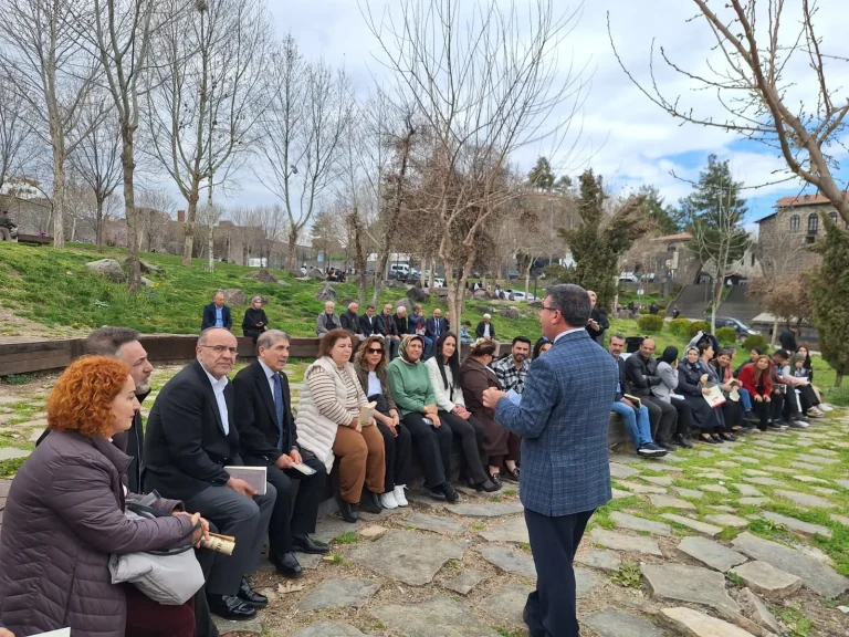 Dicle Üniversitesinden Anlamlı Buluşma: “Okumak İyileştirir”