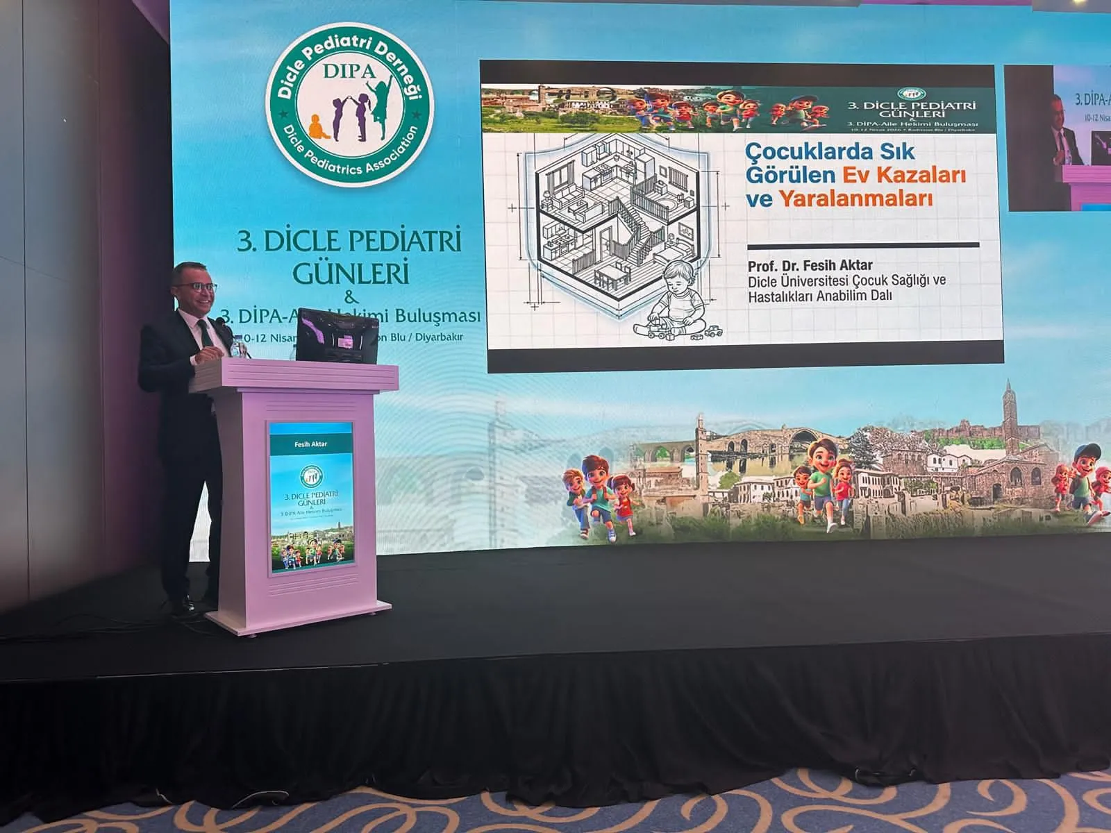 Diyarbakır’da Pediatri Zirvesi: Bilim ve Tecrübe Buluştu