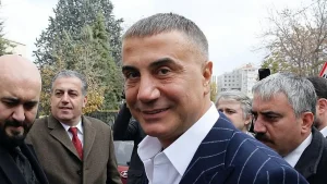 Peker ve Ailesine Yönelik Mesajlar Gönderdiği İddia Edilen Şahıs Ağır Yaralandı