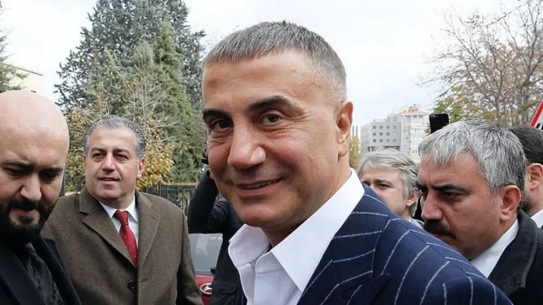 Diyarbakır’da Yeni Doğan Bebeğe “Sedat Peker” İsmi Verildi