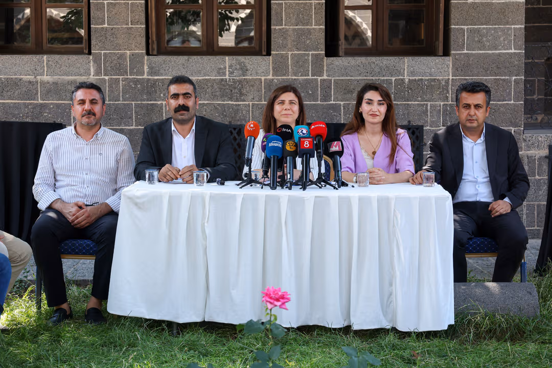 Diyarbakır Sur İçi Tamamen Yayalaştırılıyor: DBB’den Kapsamlı Ulaşım ve Kaldırım Düzenlemesi