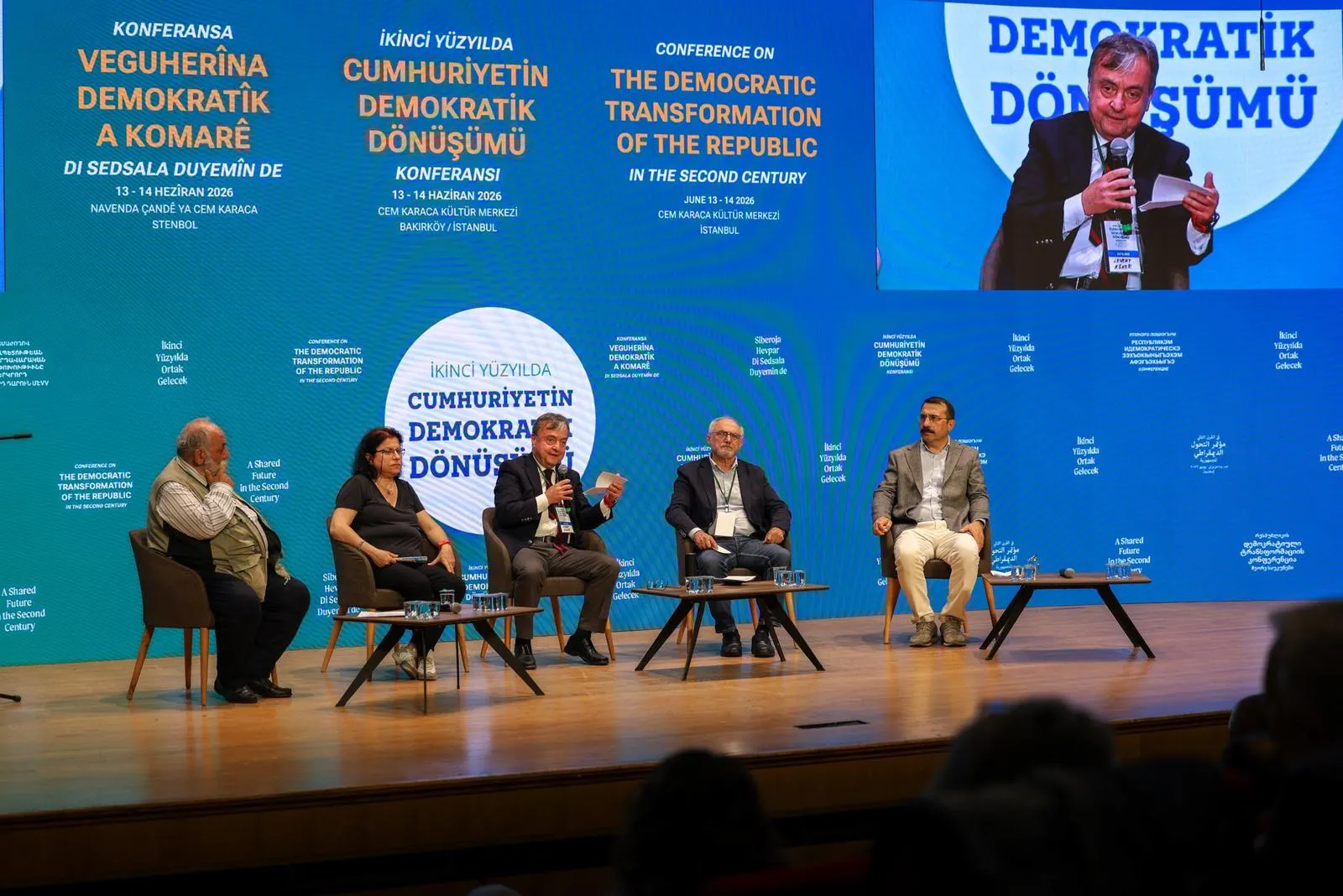 DEM Parti Öncülüğünde Kürt Meselesi ve Demokratik Dönüşüm Masaya Yatırıldı