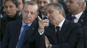 Abdullah Gül’den AK Parti’ye 25. Yıl Çağrısı: “Kuruluş Vizyonuna Dönülürse Türkiye Kazanır”