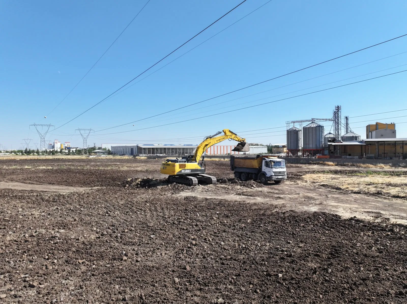 Diyarbakır OSB’de 5 MW’lık GES Projesinde Saha Çalışmaları Başladı