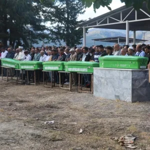 AKRABA ZİYARETİ İÇİN GİTTİKLERİ GAZİANTEP’TEN 7 TABUTLA DÖNDÜLER