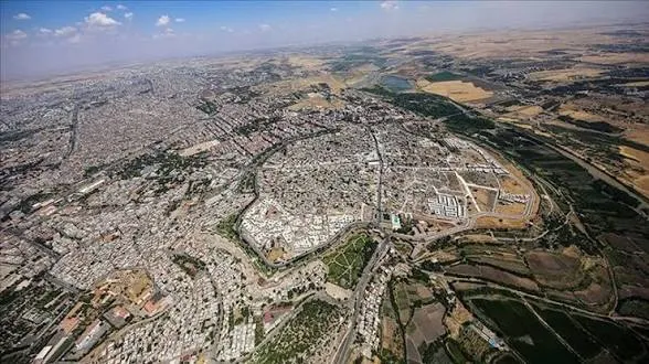 DİYARBAKIR KAYAPINAR’DA 71 DÖNÜMLÜK ARAZİ İÇİN ‘USULSÜZ İHALE’ İDDİASI: SÜREÇ YARGIYA TAŞINDI
