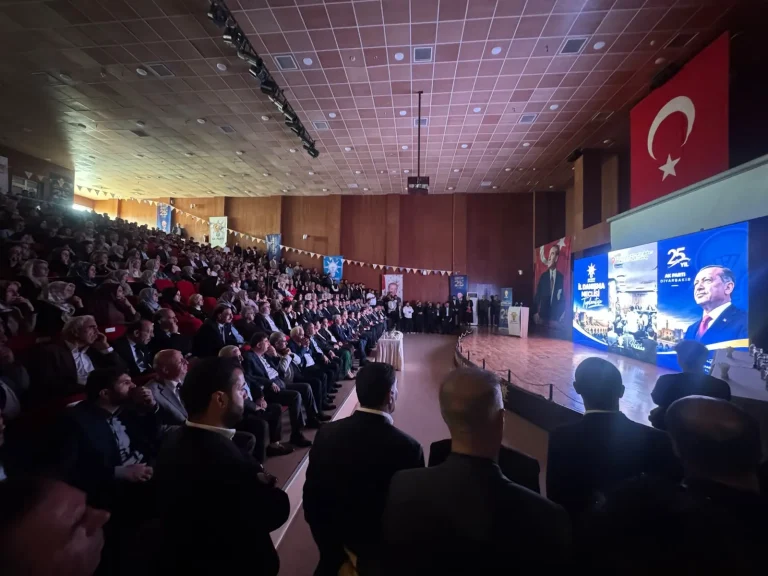 AK Parti Diyarbakır İl Danışma Meclisinde Liyakat ve İmar Eleştirisi