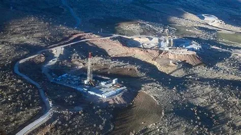 Gabar’da Yeni Petrol Keşfi Yolda: Enerji Bakanı Bayraktar Sinyali Verdi