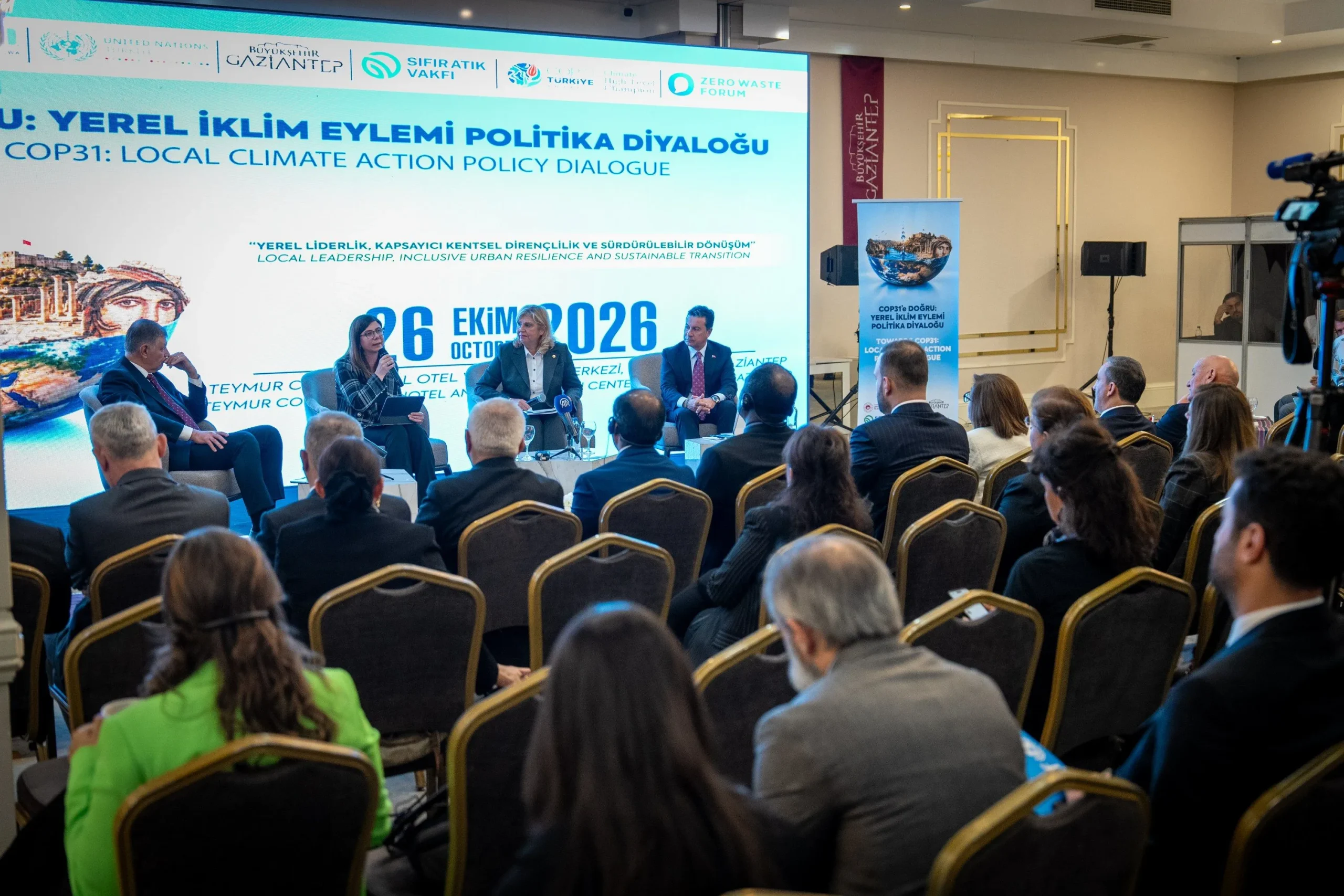 Serra Bucak’tan İklim Zirvesinde ‘Raylı Sistem’ Çağrısı: “Tüm Gerekçeler Ortada”
