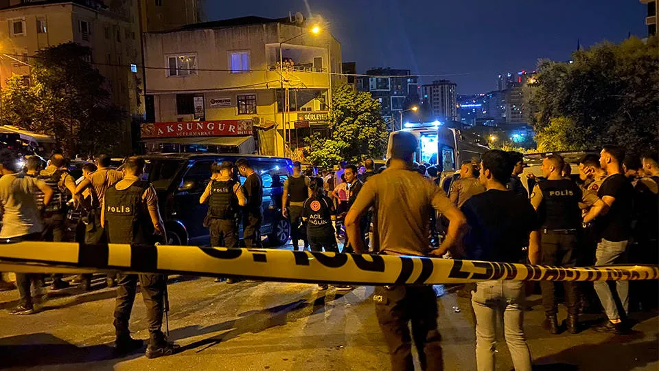 Kağıthane’de Motosikletli İnfaz: 28 Yaşındaki Genç Hayatını Kaybetti